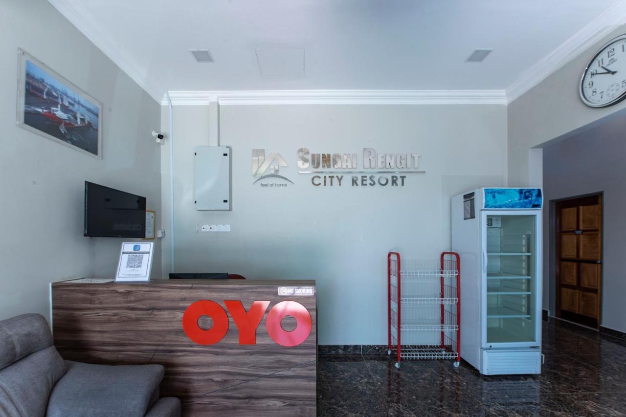 Oyo 90234 Sungai Rengit City Resort 2 Kampung Sungai Rengit Ngoại thất bức ảnh