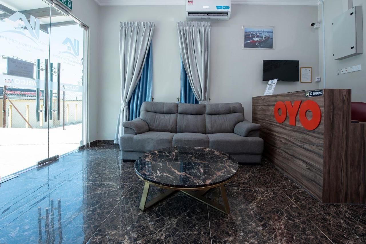 Oyo 90234 Sungai Rengit City Resort 2 Kampung Sungai Rengit Ngoại thất bức ảnh