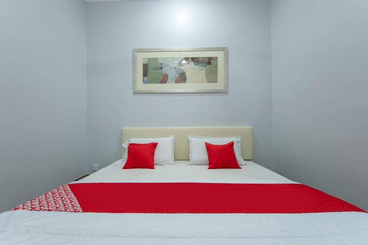 Oyo 90234 Sungai Rengit City Resort 2 Kampung Sungai Rengit Ngoại thất bức ảnh