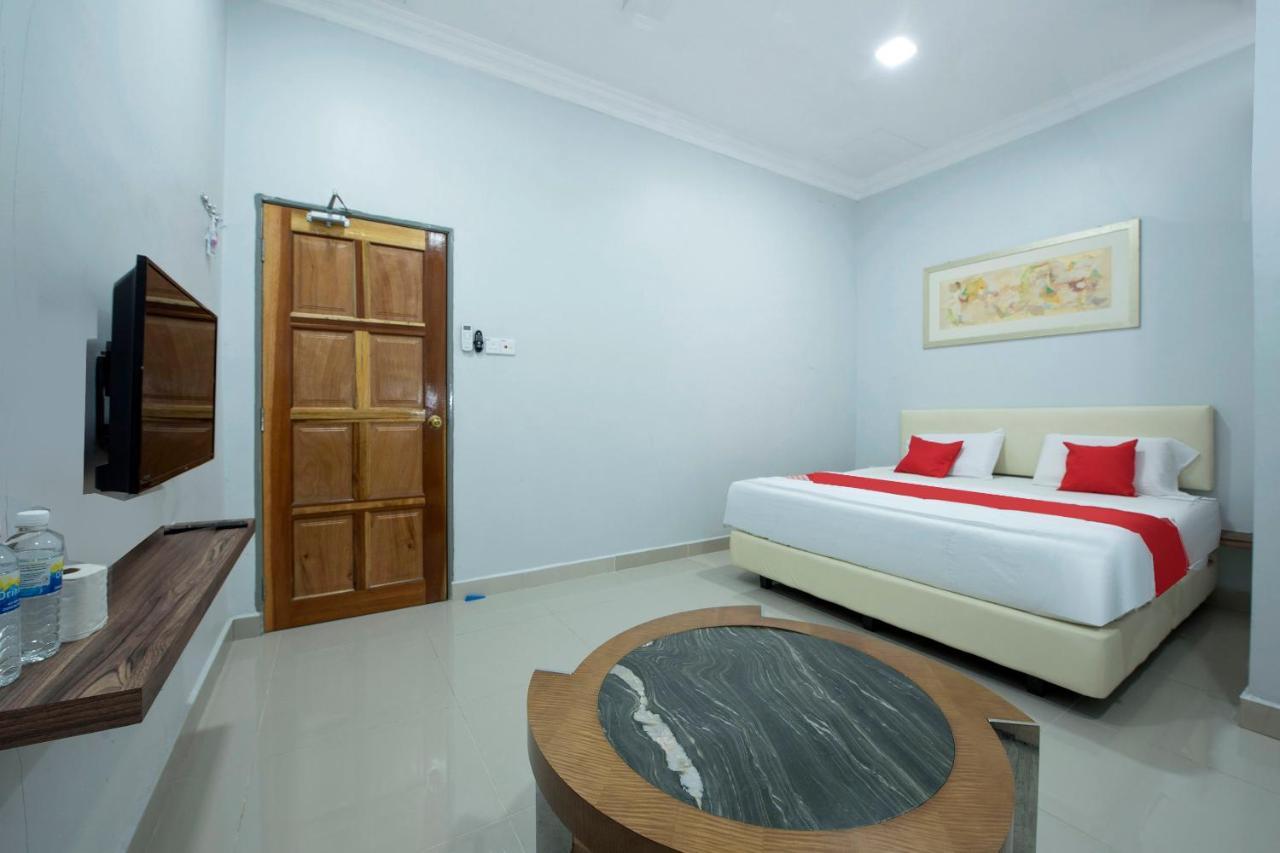 Oyo 90234 Sungai Rengit City Resort 2 Kampung Sungai Rengit Ngoại thất bức ảnh