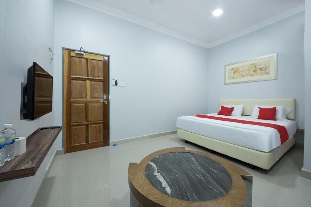 Oyo 90234 Sungai Rengit City Resort 2 Kampung Sungai Rengit Ngoại thất bức ảnh